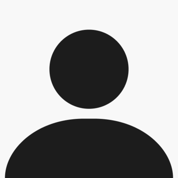 Meet your Posher, Erin - Picture 1 of 1